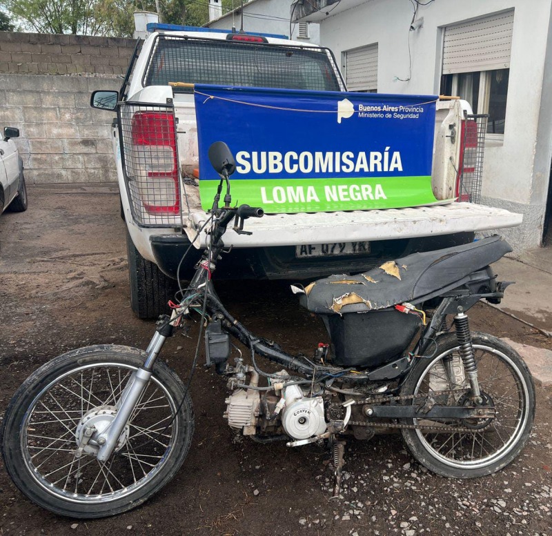 En Loma Negra secuestraron una moto robada en Azul